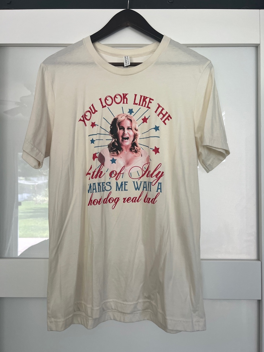 Boutique- 4th July t shirt- Jennifer Coolidge- unisex L - Picture 2 of 6